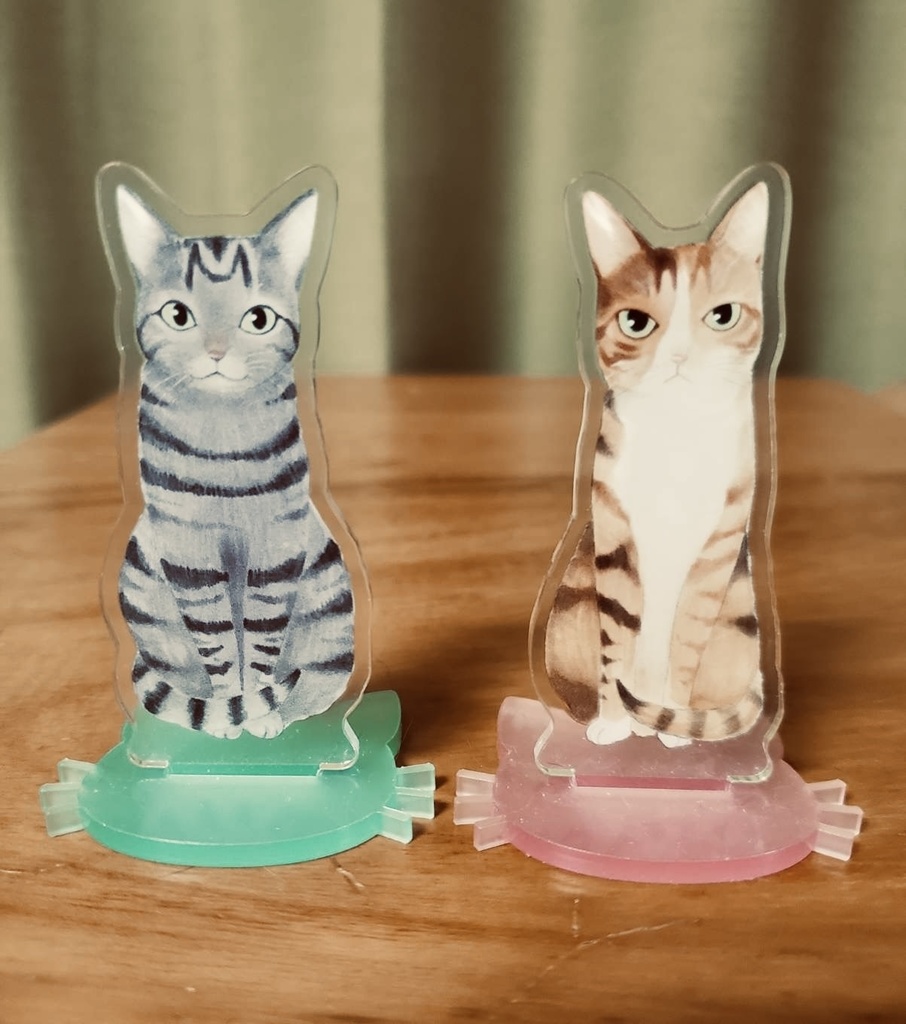 麦のアクリルスタンド（猫の台座付き）