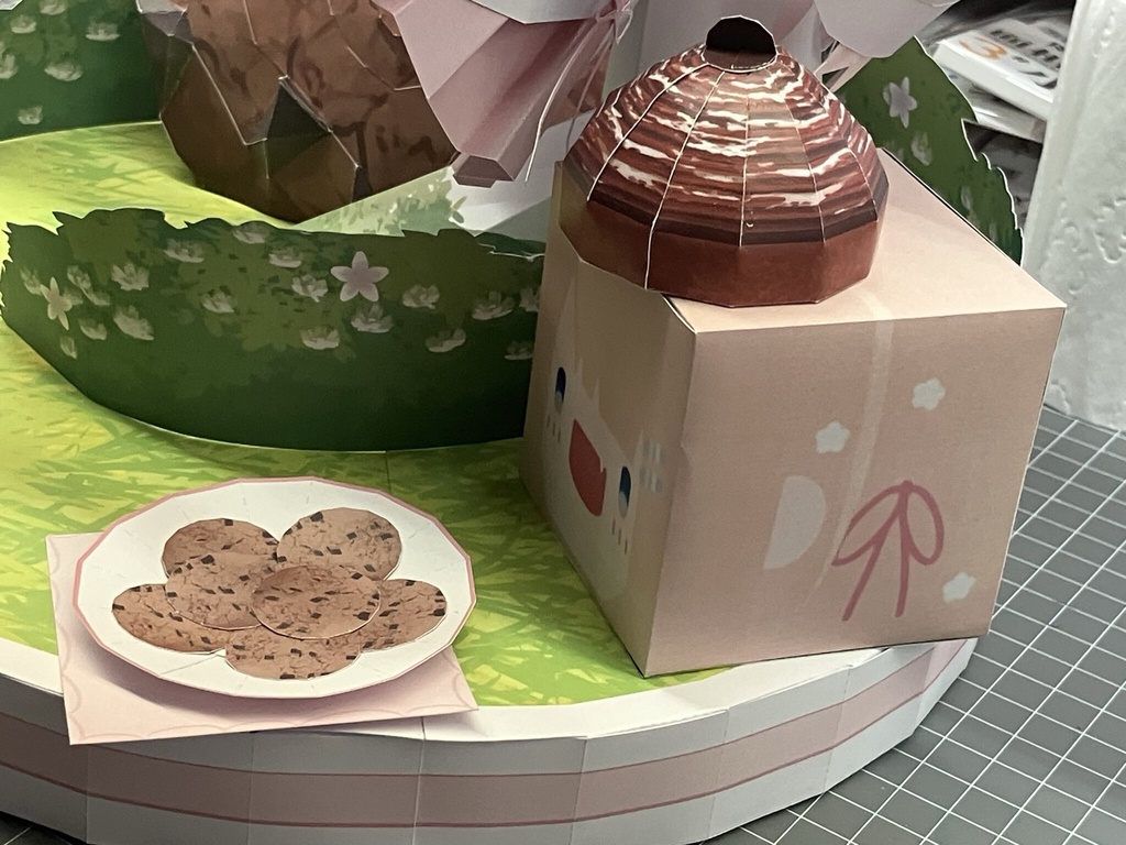 Yukinoshita Peo Papercraft Model Template