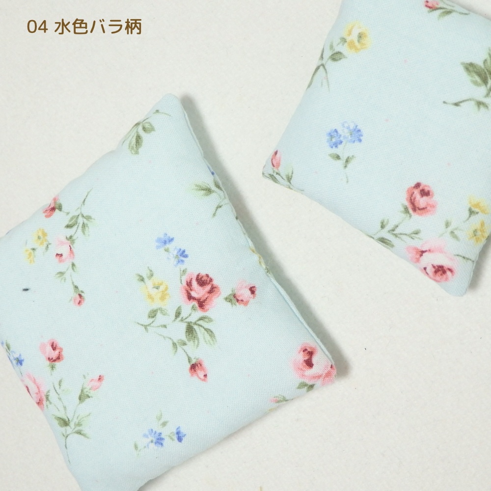 ちいさきもののためのざぶとん【花柄】