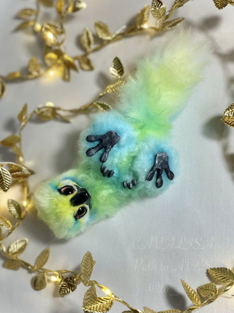 ミニラプトル{エンビハチクイ}