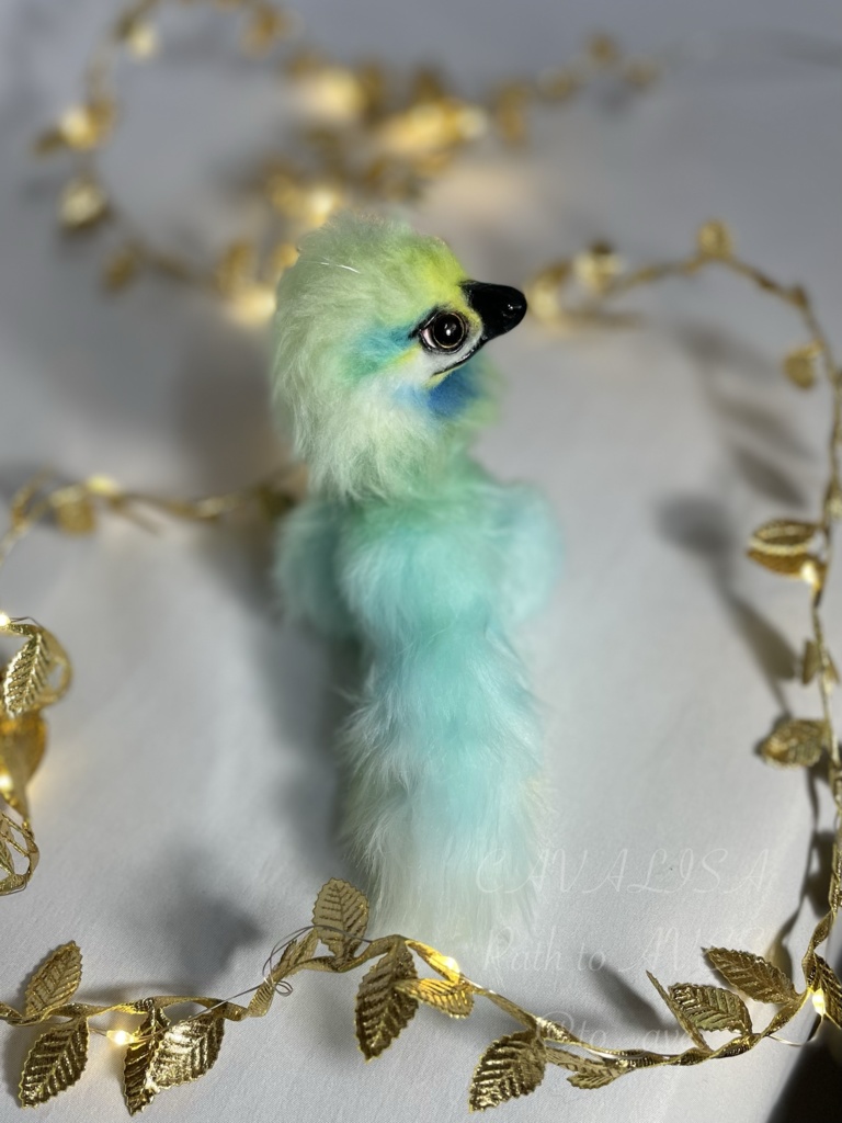 ミニラプトル{エンビハチクイ}