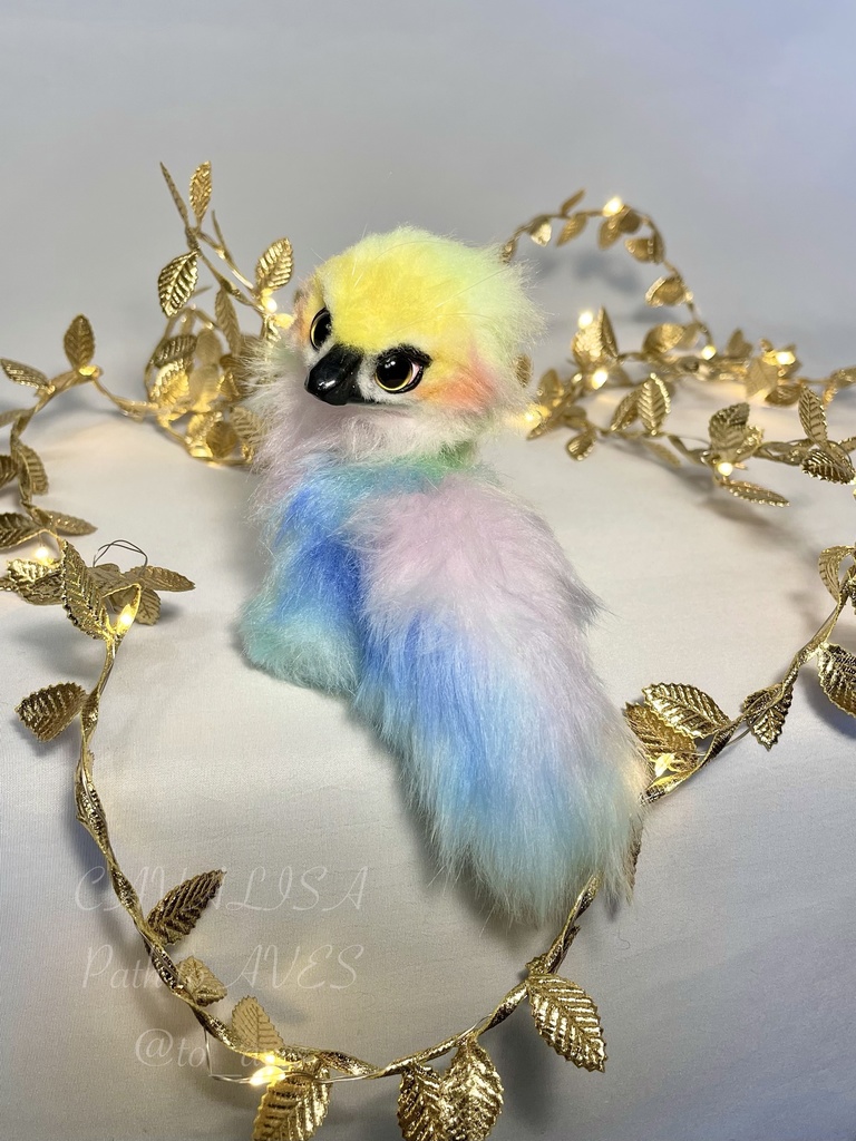 ミニラプトル {ライラックニシブッポウソウ}