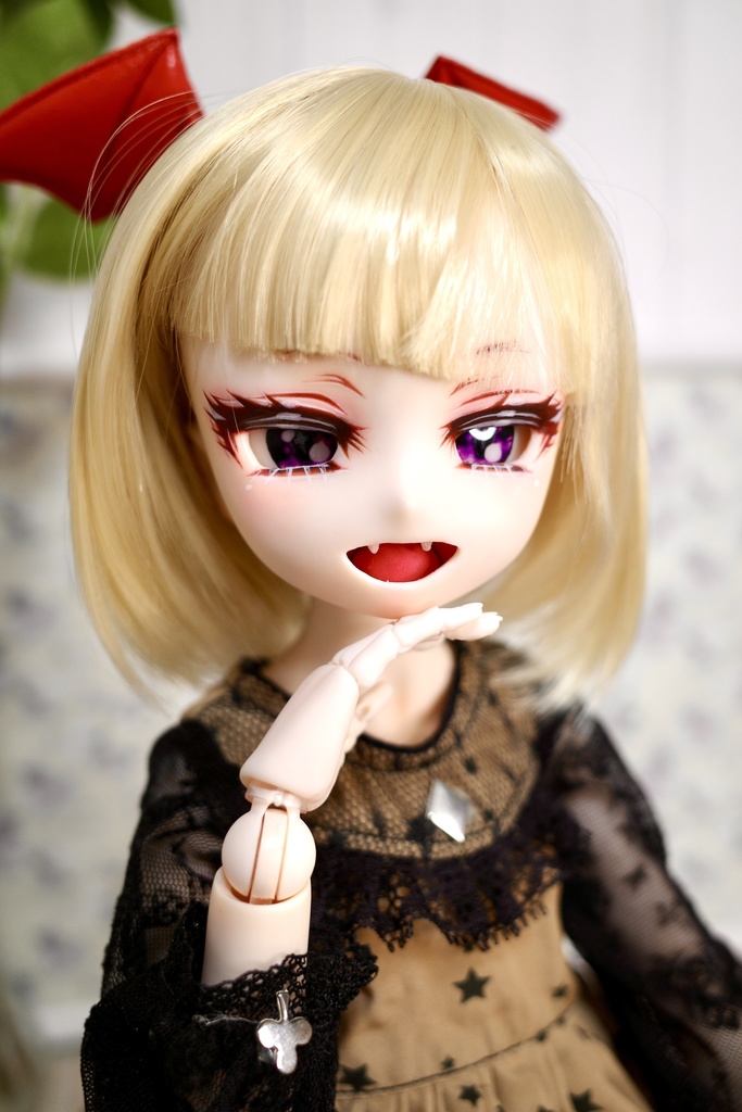 【展示】DDH-29 カスタムヘッド セミホワイト肌 アイ2種 パテ盛り MDD ドルフィードリーム