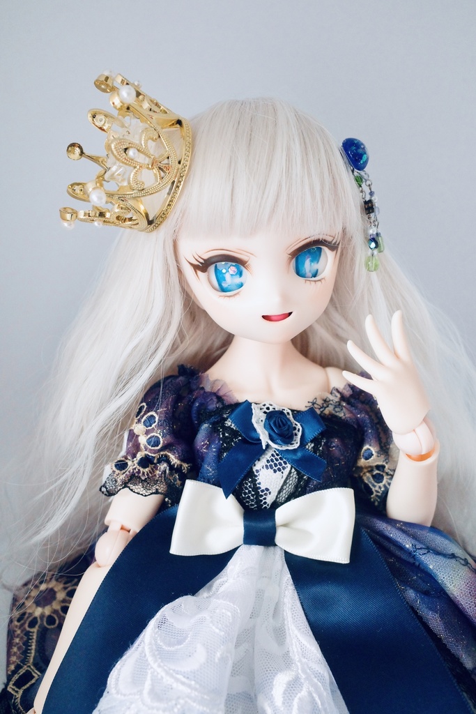 【展示】DDH-28 カスタムヘッド セミホワイト 難あり 手描きアイ・ラベルアイ