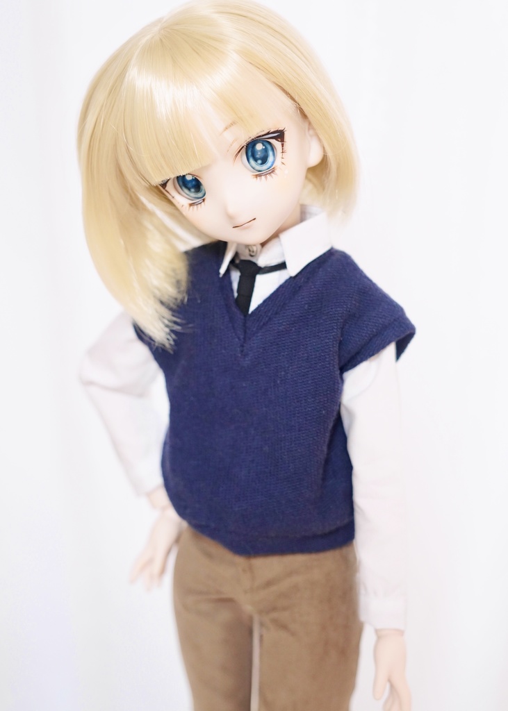 DDH-06 カスタムヘッド セミホワイト アイ 文学少年