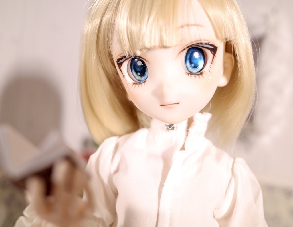 DDH-06 カスタムヘッド セミホワイト アイ 文学少年