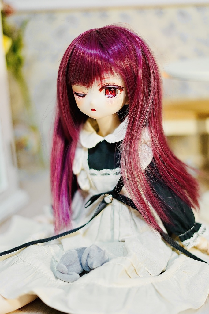 DDH-27 カスタムヘッド セミホワイト カボションアイ ソフビ盛り 難あり