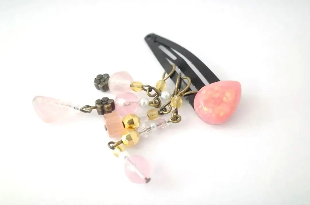 揺れるドール用ヘアピン no.1  ヘアアクセ 【アンティーク桜】