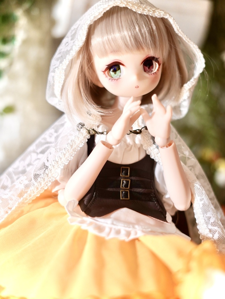 【展示】imomodoll maru 1/4 カスタムヘッド ホワイト肌 アイ2種 やや難あり オッドアイ ぽや顔 丸顔