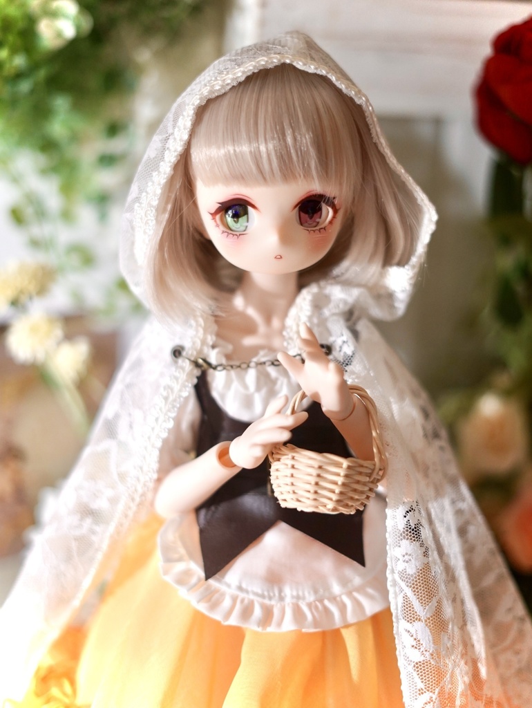 【展示】imomodoll maru 1/4 カスタムヘッド ホワイト肌 アイ2種 やや難あり オッドアイ ぽや顔 丸顔