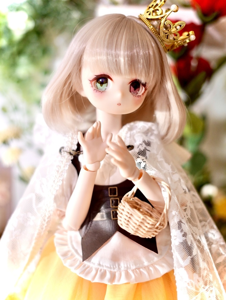 【展示】imomodoll maru 1/4 カスタムヘッド ホワイト肌 アイ2種 やや難あり オッドアイ ぽや顔 丸顔