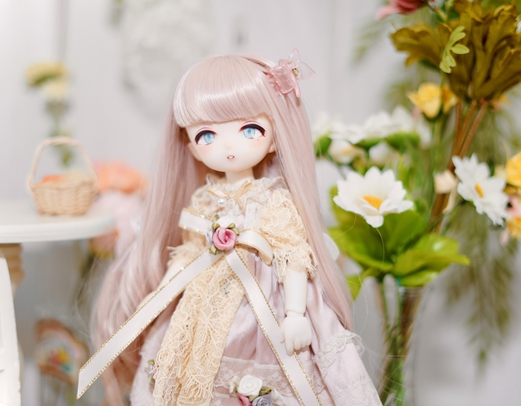 imomodoll miko 1/6 カスタムヘッド ホワイト肌 おまけデカールアイ 泣きぼくろ 双子 少女mikoちゃん