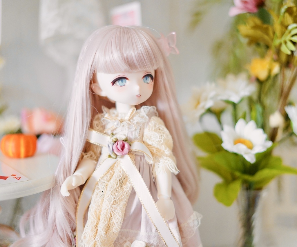 imomodoll miko 1/6 カスタムヘッド ホワイト肌 おまけデカールアイ 泣きぼくろ 双子 少女mikoちゃん