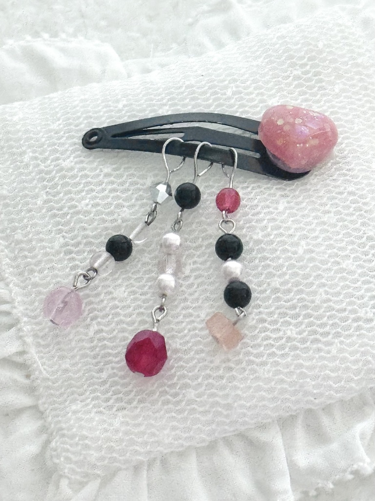 揺れるドール用ヘアピン no.3 【おちゃいな風ラブリー】