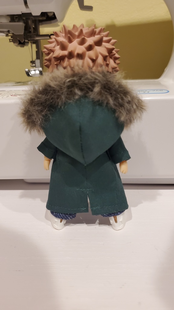 ねんどろいどどーるにも使える1／12サイズ　モッズコート