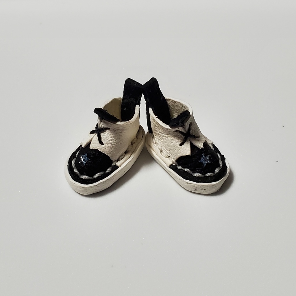 ねんどろいどドールシリーズに使用できる靴