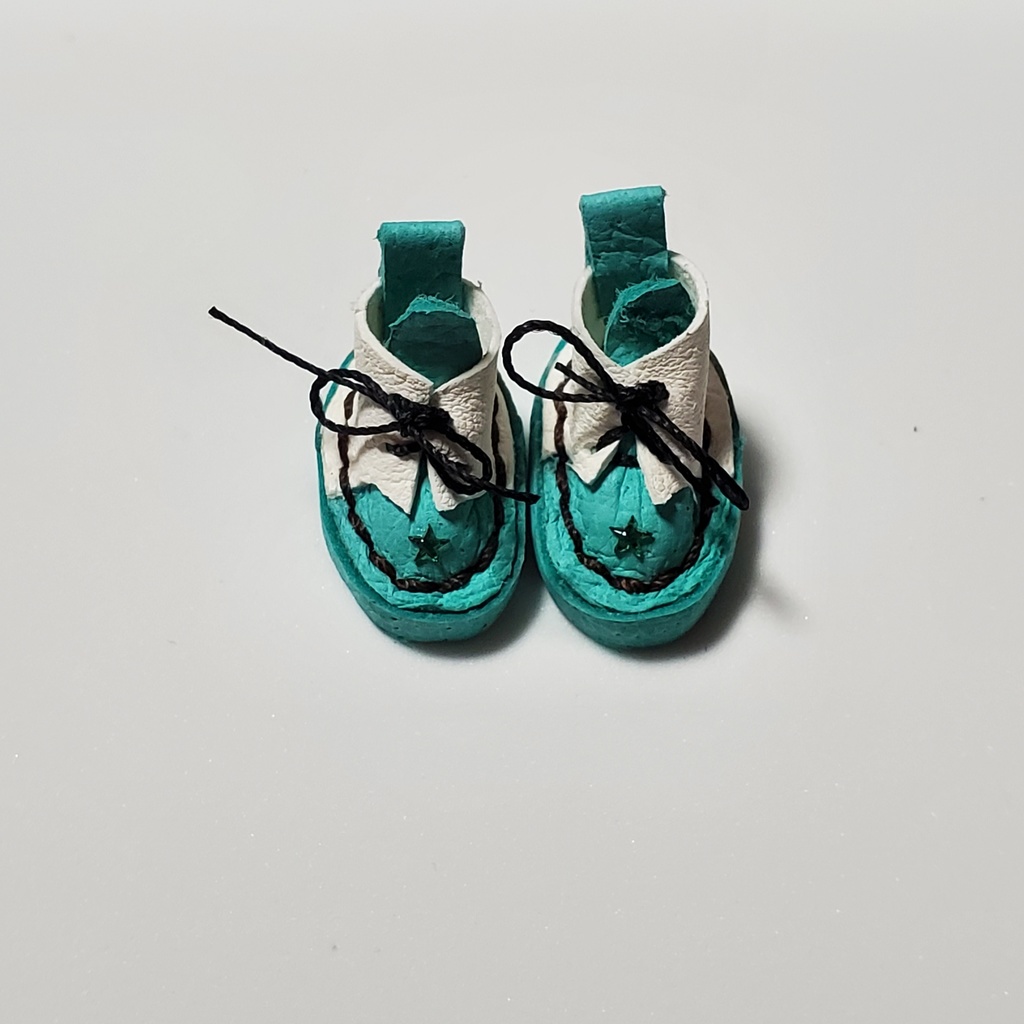 ねんどろいどドールシリーズに使用できる靴