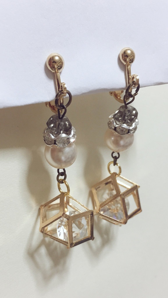 【受注生産】スクエア多面体ピアス・イヤリング