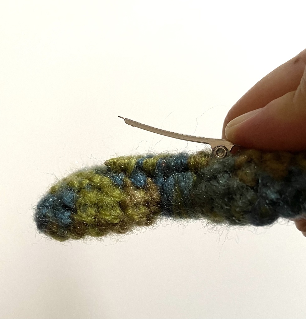 ぽんぽんニット帽+ミニマフラー+リボンブローチ(16㎝ぬい用)