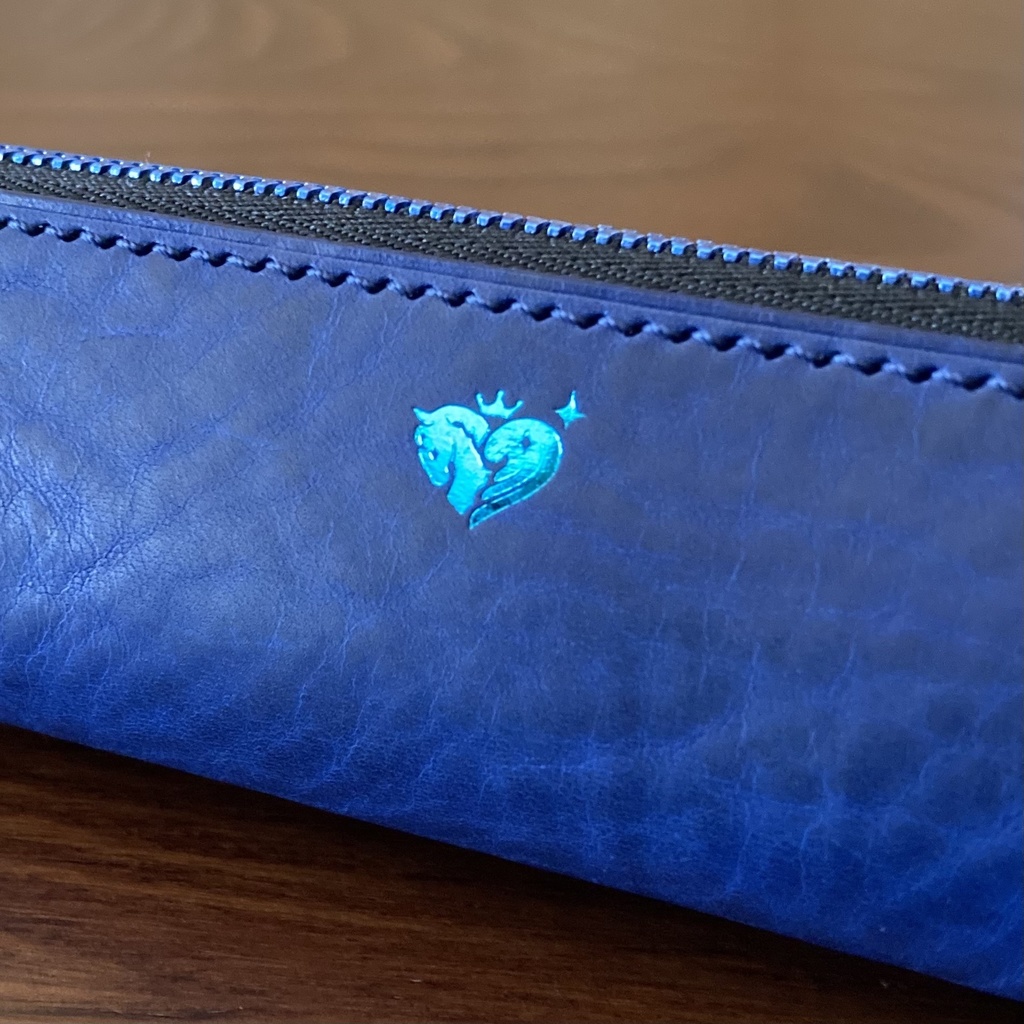 紺碧のファスナーペンケース