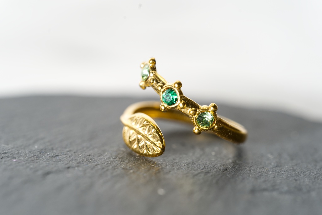 推し活アクセに!セミオーダーで色が選べるリング☆APPluceーアプルーチェ