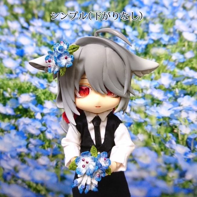 つまみ細工のネモフィラ飾り(磁石式・ねんどろいど頭部用)