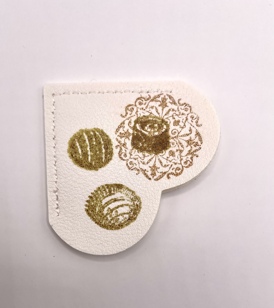 【B品】はさんで使えるブックマーク🔖チョコ🍫柄