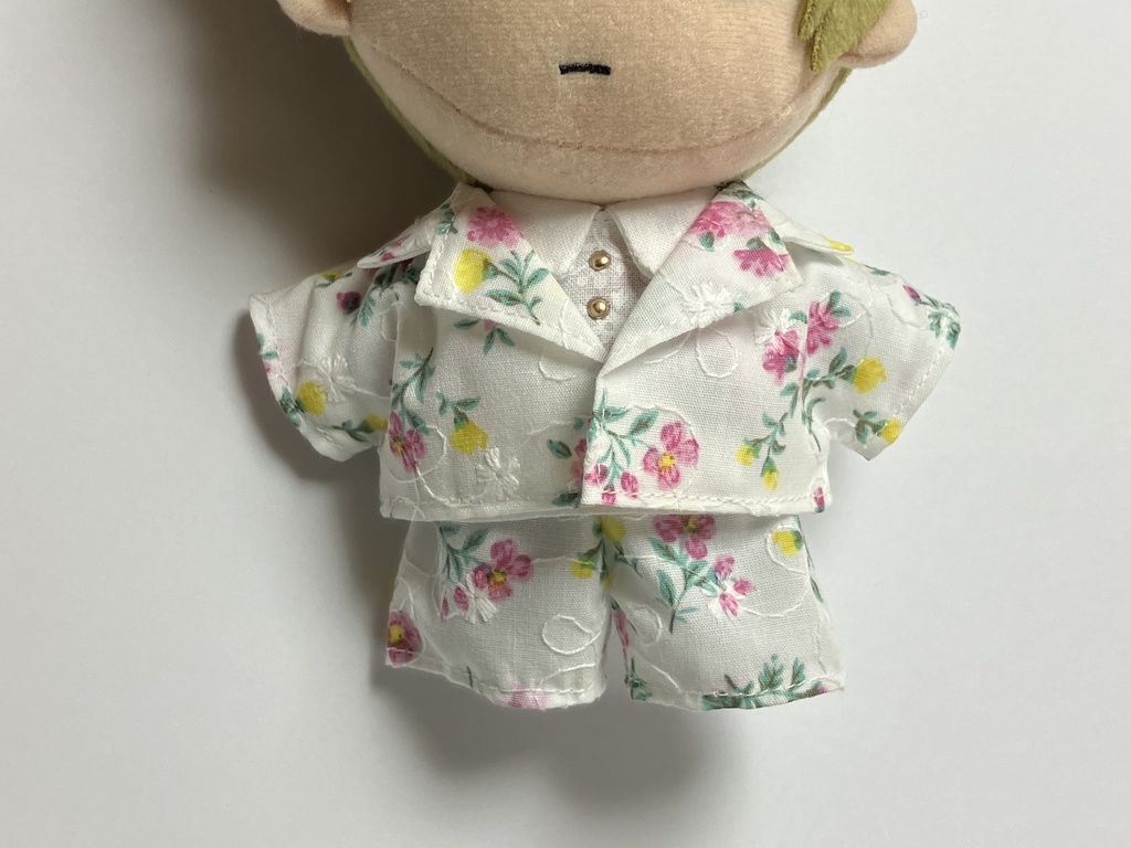 【完売】セットアップ 刺繍フラワー