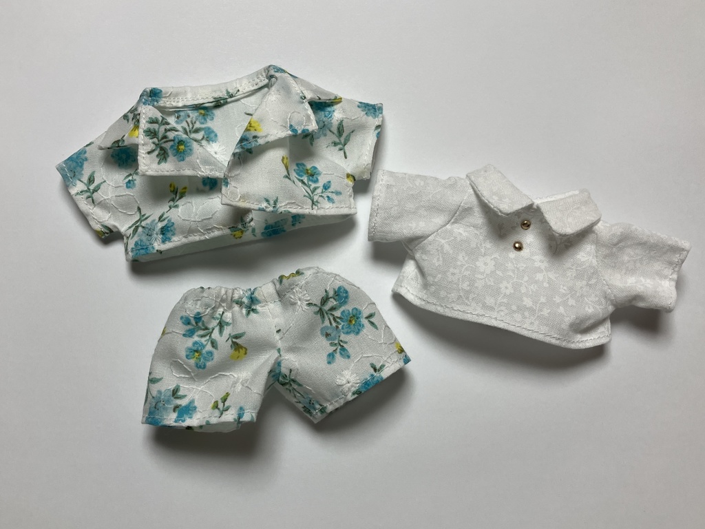 【完売】セットアップ 刺繍フラワー