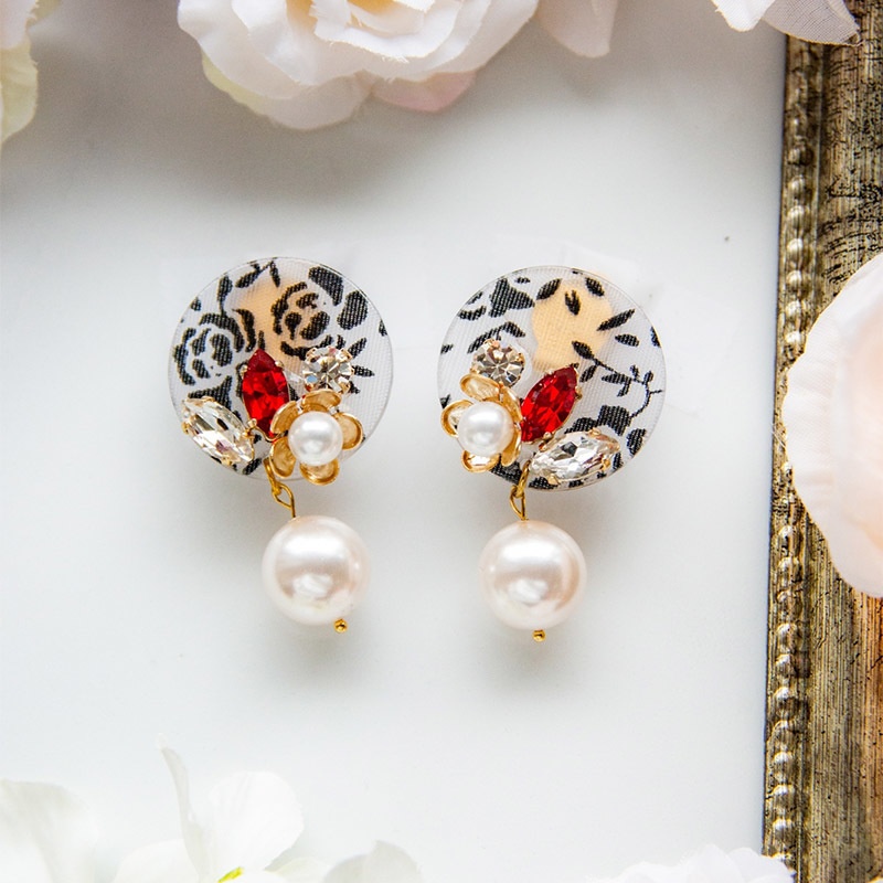 [!!SALE!!] 32 🌹modern flower pearl pierce/earring