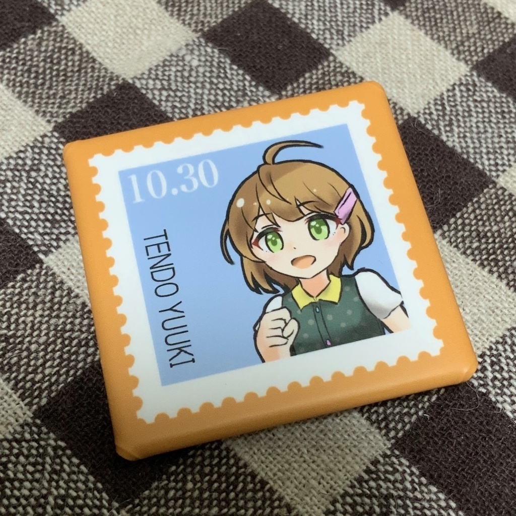 天童悠希『切手風缶バッジ』
