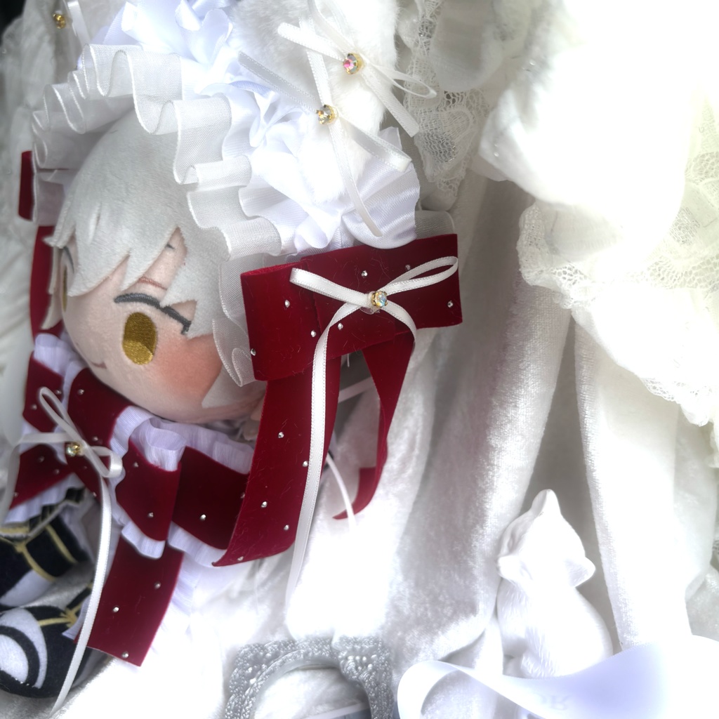 真紅ベロアのかっちりヘドレ&リボン