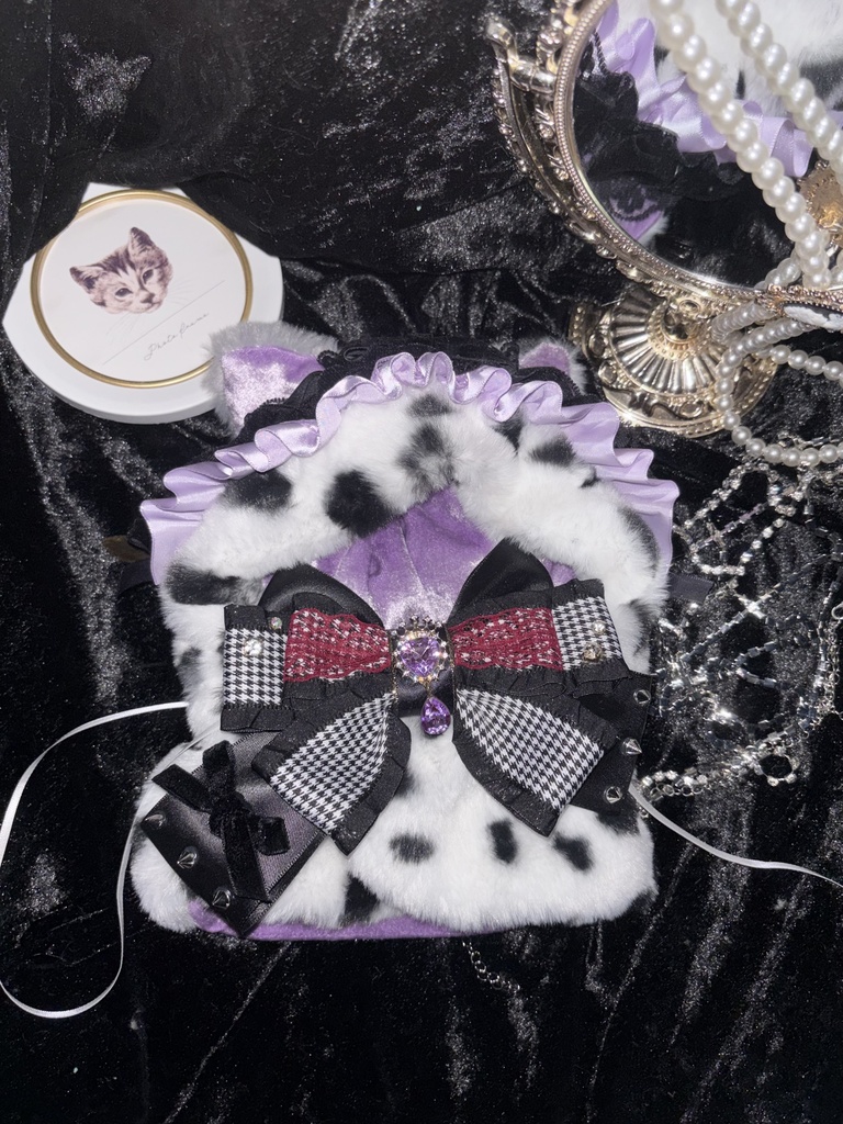 ℌ𝔞𝔩𝔩𝔬𝔴𝔢𝔢𝔫 𝔇𝔞𝔩𝔪𝔞𝔱𝔦𝔞𝔫25 🐾(むらさき)