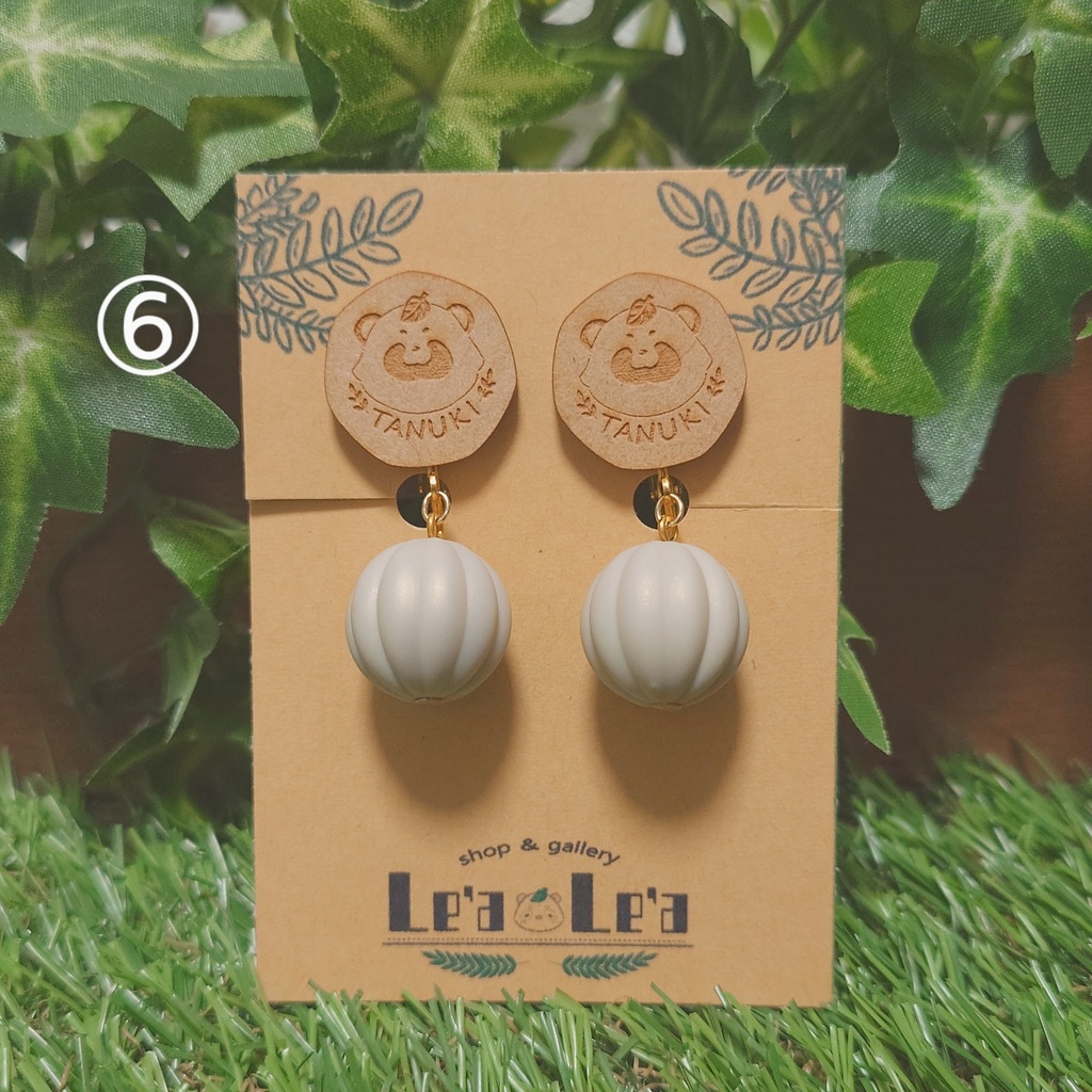 木製たぬピアス