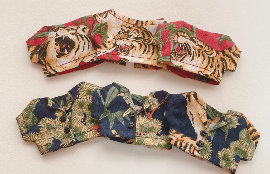 虎ジャケット+トラプリントT