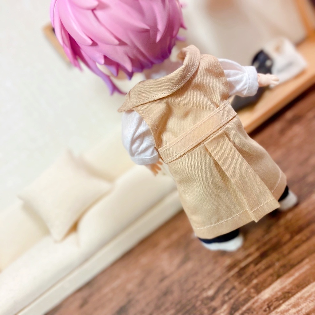 オビツ11用 トレンチ風ジレ・ボリューム袖リバーシブルブラウス・センタースリットボトムス