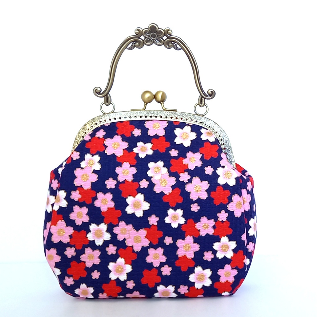 和柄 可憐な桜のがま口バッグとミニポーチ