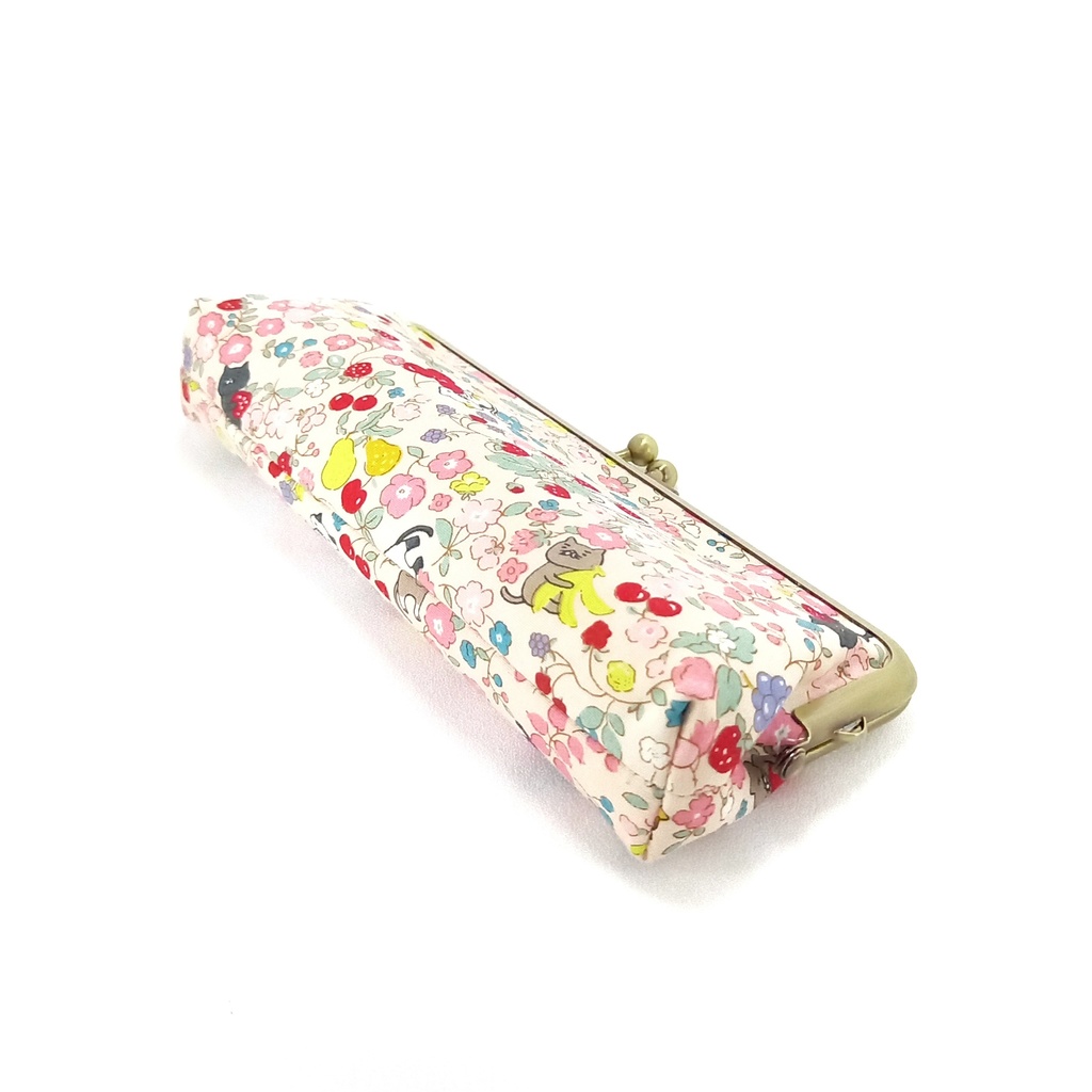 がま口ペンケース☆ゆるネコさんとお花とフルーツ