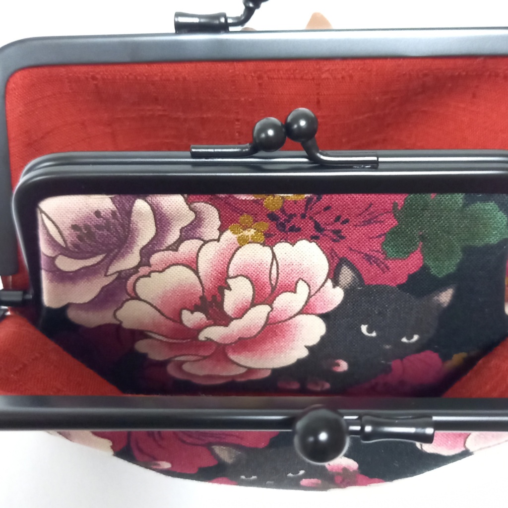 竹の根ひねり♪親子がま口財布 百華繚蘭 黒猫と牡丹