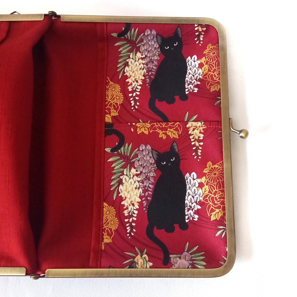 ブックカバー・手帳・御朱印帳・リフィル♪がま口マルチケース(L) 百花繚蘭 黒猫と藤