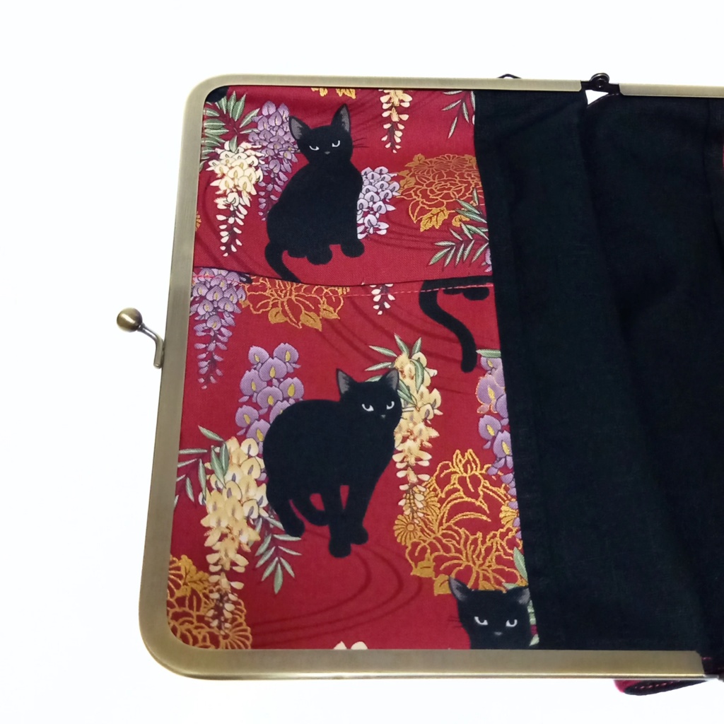 ブックカバー・手帳・御朱印帳・リフィル♪がま口マルチケース(L) 百華繚蘭 黒猫と藤