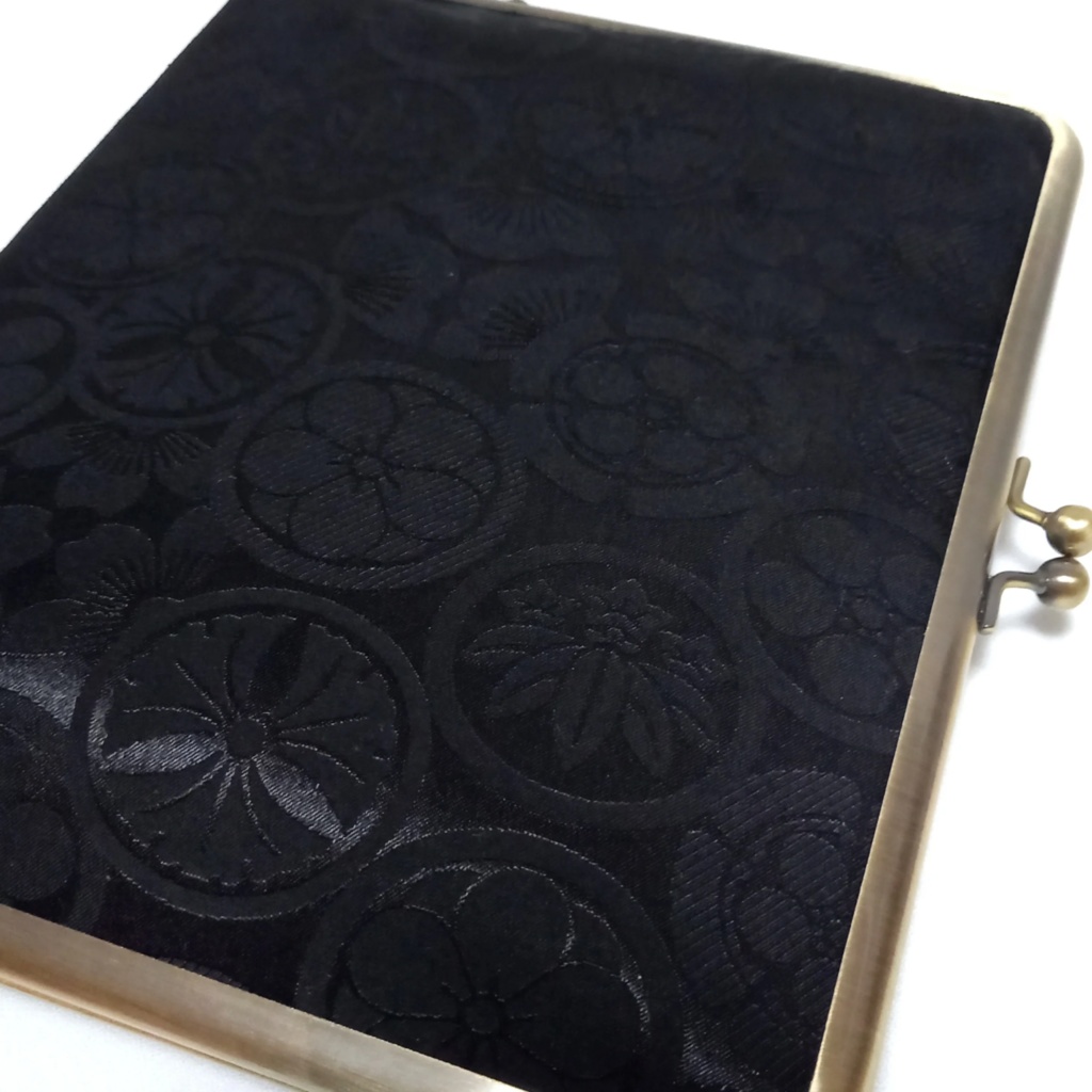 ブックカバー・手帳・御朱印帳・リフィル♪がま口マルチケース(L) 家紋柄