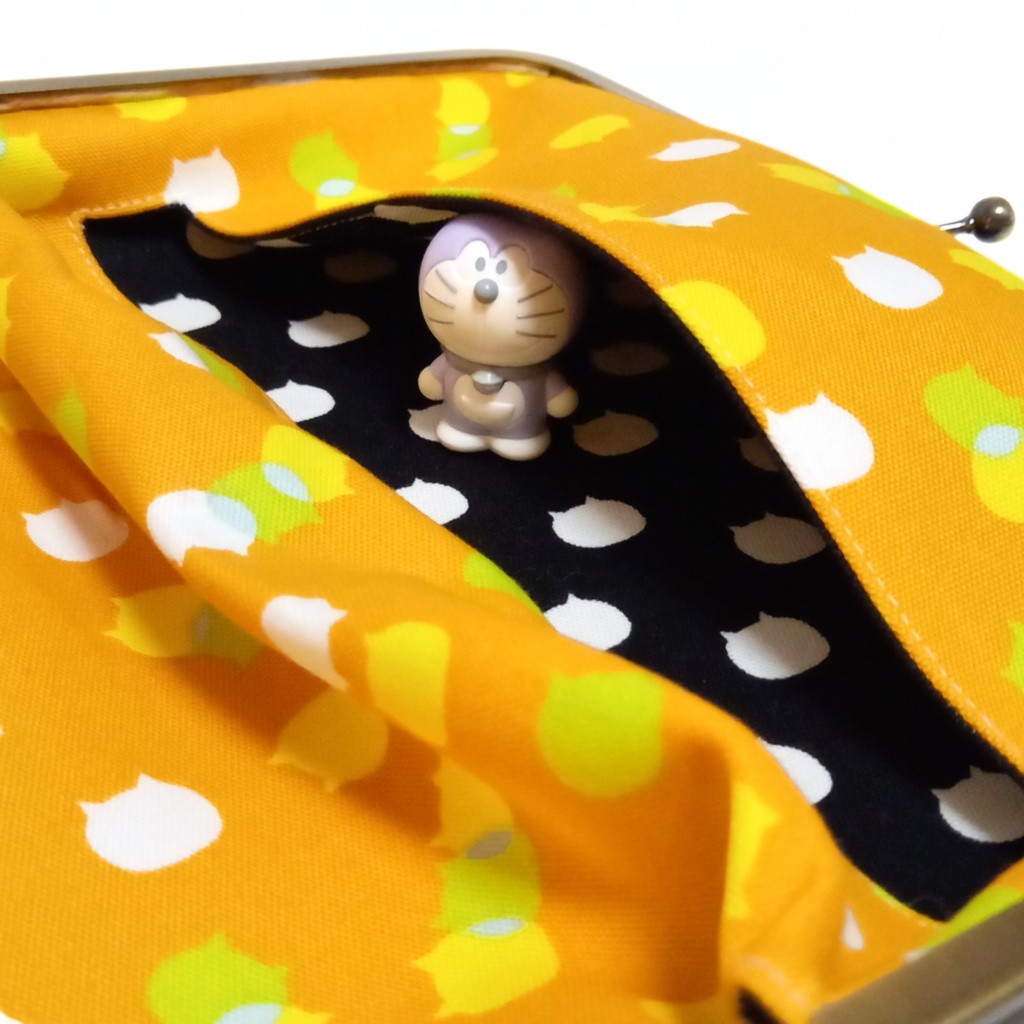 ブックカバー・手帳・御朱印帳・リフィル♪がま口マルチケース(LL) ねこたま柄