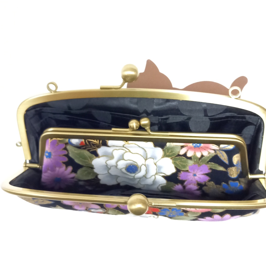 色めにく、孔雀の親子がま口財布 スリム【金地・和柄】華やかな大人の長財布 小銭入れあり 薄型 ギフト 縁起物