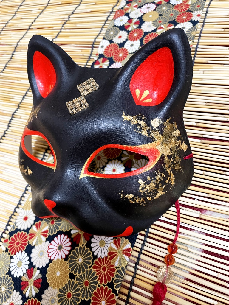 にゃんこ面(黒赤・箔)