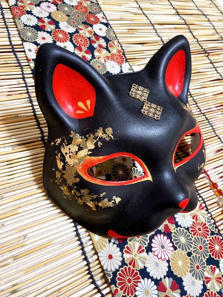 にゃんこ面(黒赤・箔)