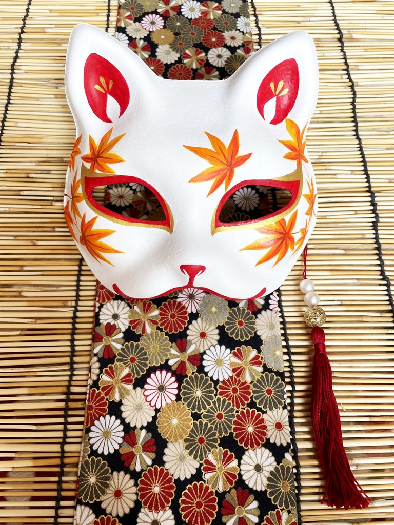 にゃんこ面(白・紅葉)