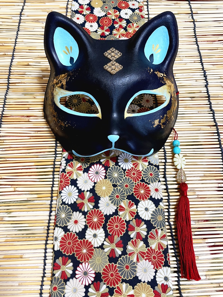 にゃんこ面(黒水・箔)