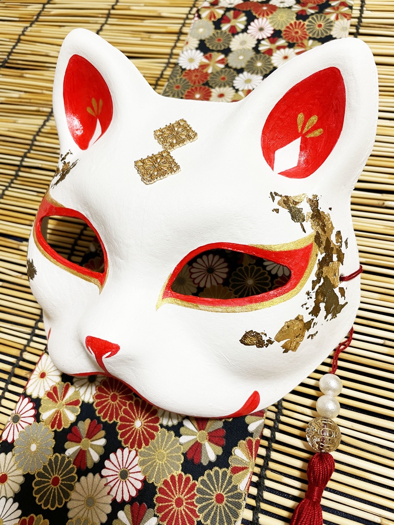 にゃんこ面(白・箔)