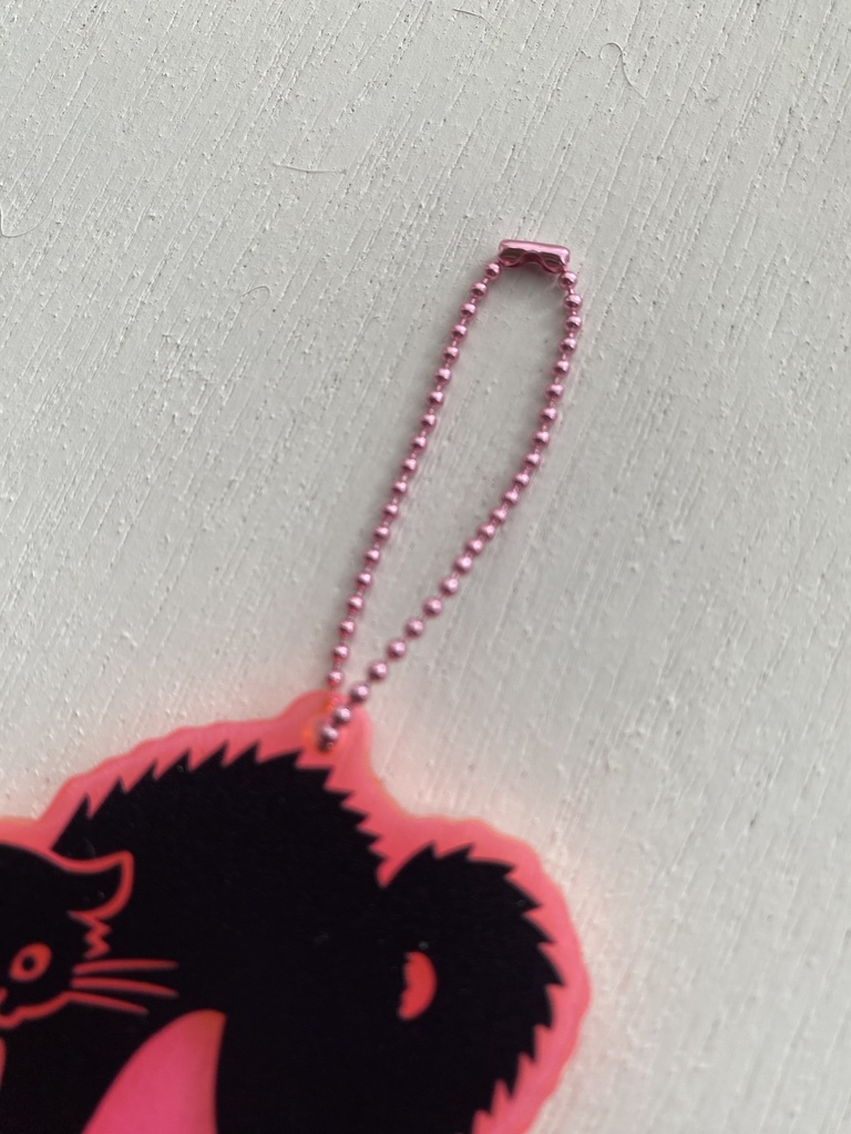 やんのか猫ちゃんアクリルキーホルダー